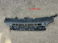 plastová výztuha předního nárazníku /05-07/ - ORIGINÁLNÍ DÍL poškozená